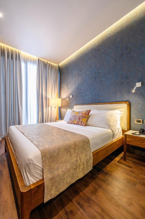 Chic Boutique Hotell 4*